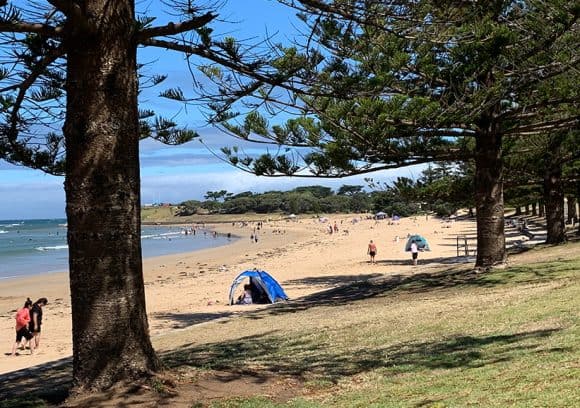 Torquay Holiday Accommodation Rentals - Airbnbs allow you flexibility and privacy - many are within walking distances of beautiful beaches